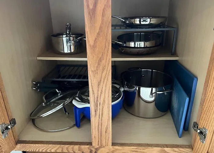 Apartment Bright, Big Family Escape, W/parking, Dogs Welcome